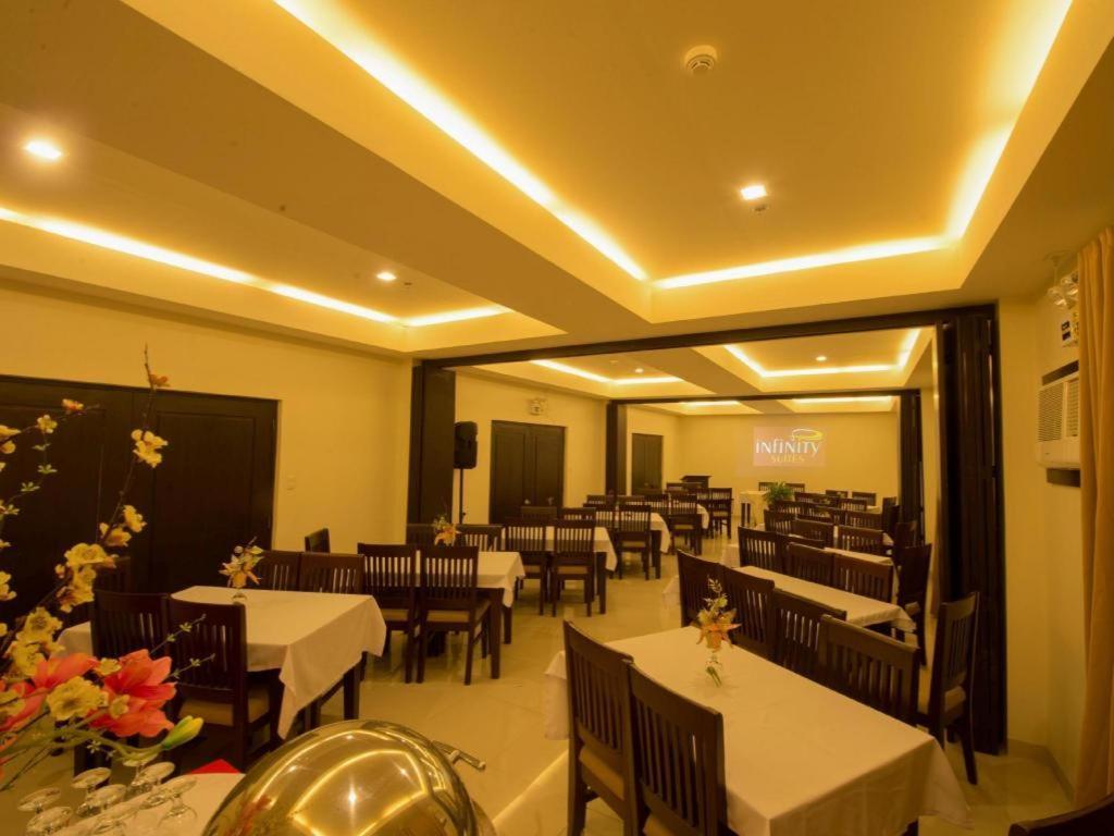 Infinity Suites Davao City Eksteriør bilde