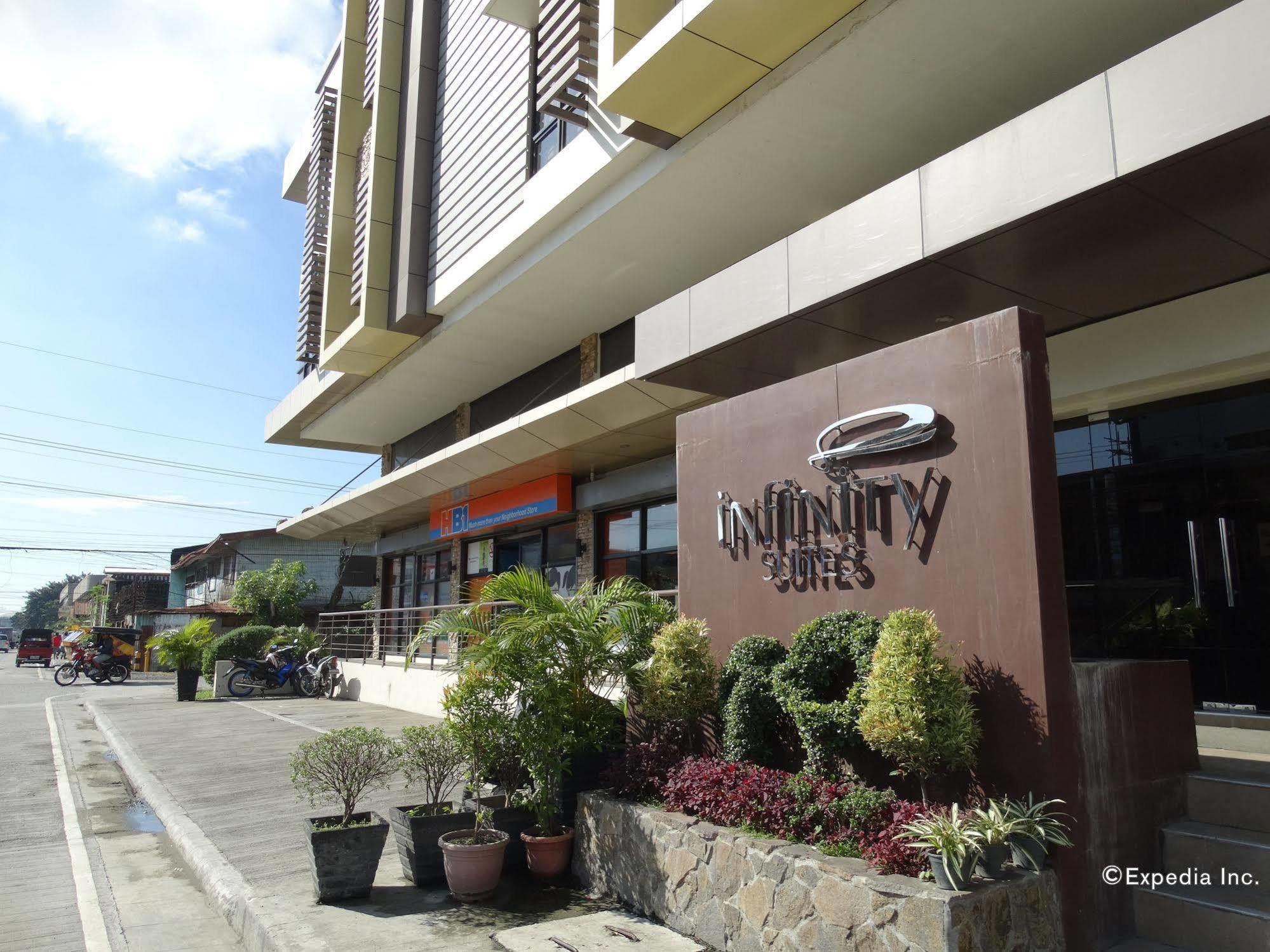 Infinity Suites Davao City Eksteriør bilde
